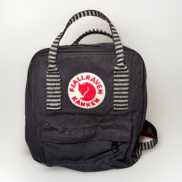 Fjallraven Kanken Mini Backpack Black 10” Classic Travel Bag Sweden - Picture 1 of 7